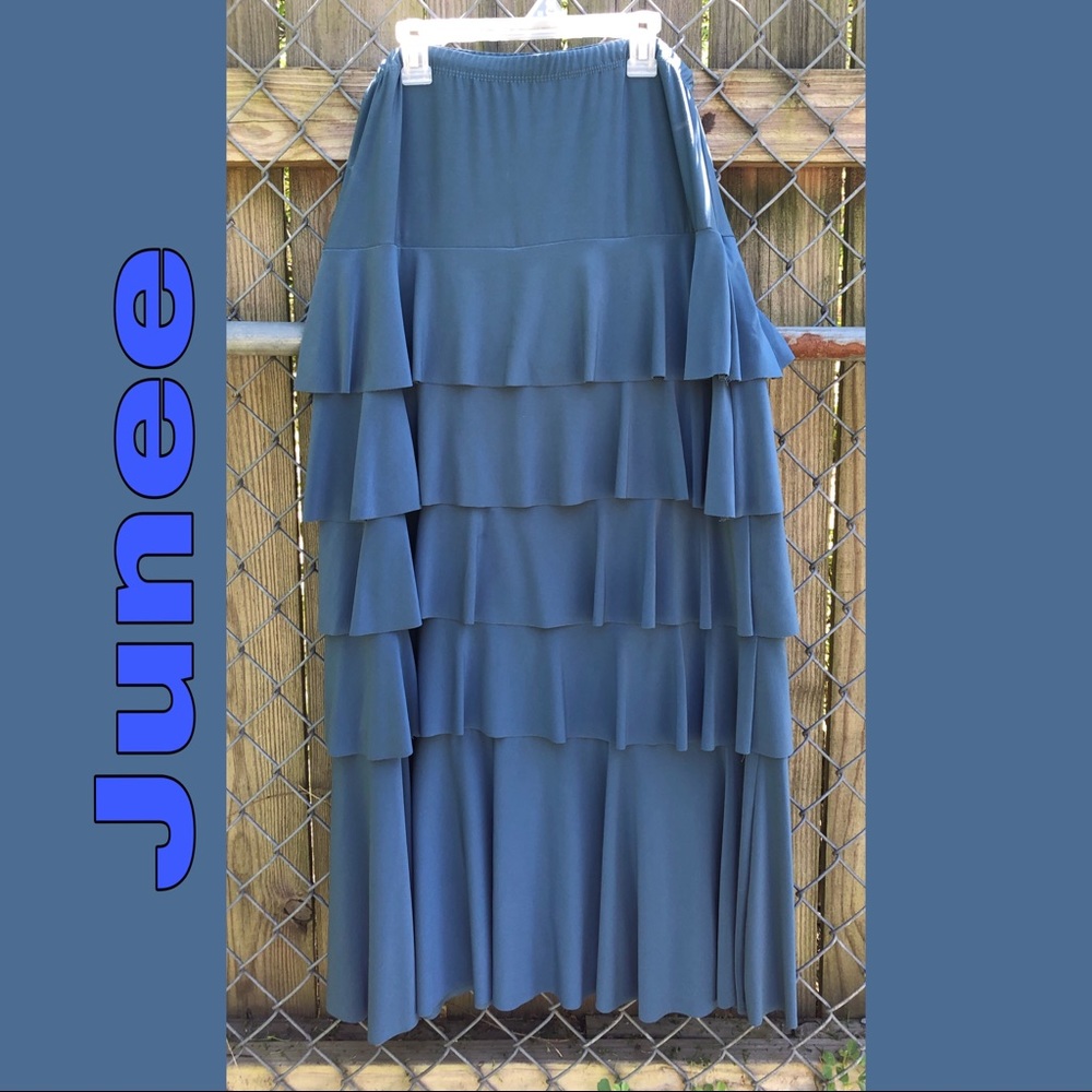 Junee layered skirt.